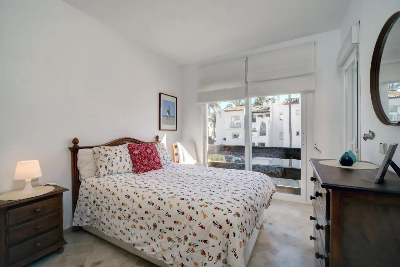 Exceptional Beachfront Complex With Pool In Costalita, Estepona Apartment