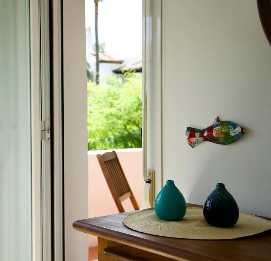 Exceptional Beachfront Complex With Pool In Costalita, Estepona Espanha